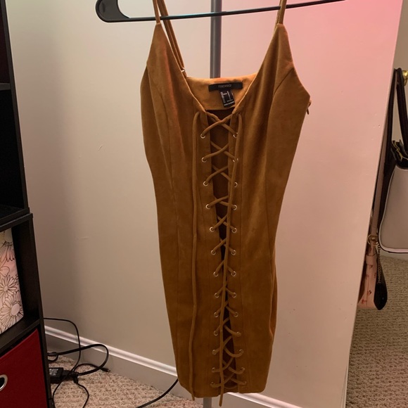 Body con dress - Picture 3 of 6